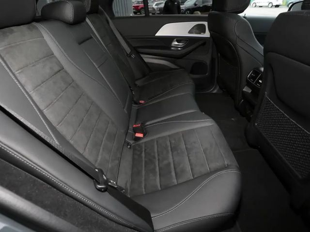 Mercedes-Benz GLE 300 4MATIC AMG Line GLE 300 d