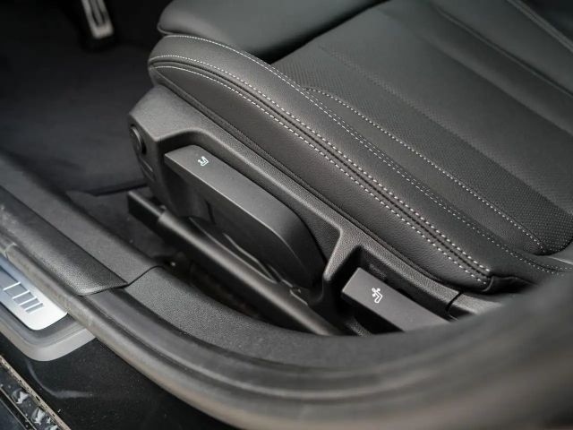 BMW 320 320d M-Sport Touring xDrive