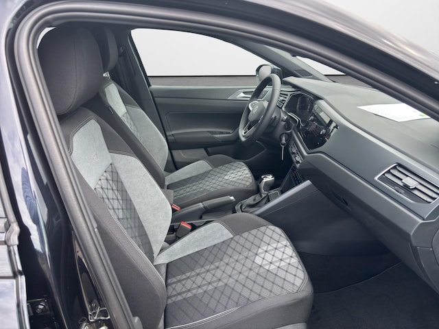 Volkswagen Taigo 1.5 TSI DSG R-Line