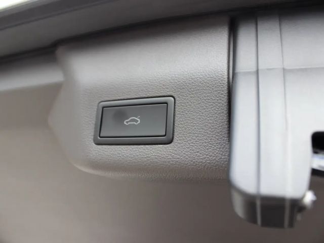 Volkswagen Multivan Style T7