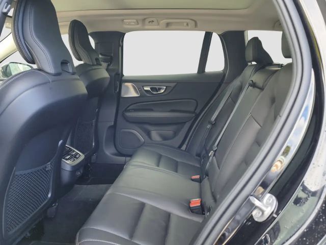 Volvo V60 Cross Country AWD Ultimate