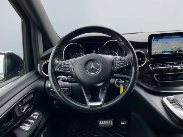 Mercedes-Benz V 300 4MATIC AMG Line V 300 d