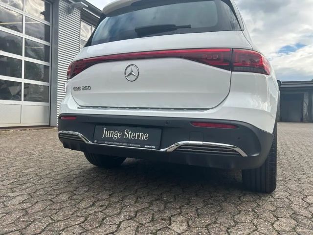 Mercedes-Benz EQB 250 AMG Line