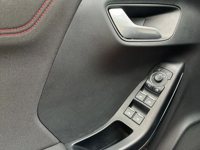 Ford Puma EcoBoost ST Line