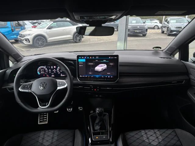 Volkswagen Golf 1.5 TSI