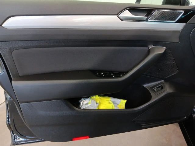 Volkswagen Passat Business DSG Variant