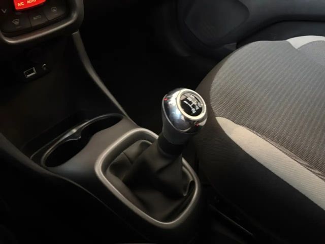 Toyota Aygo Hatchback Play Team D X-play