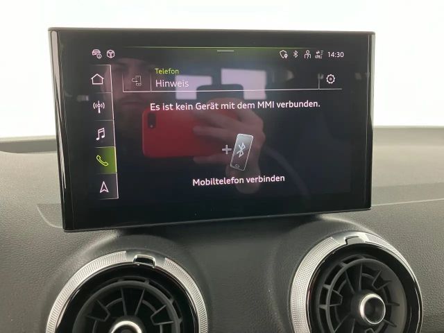 Audi Q2 30 TFSI S-Line