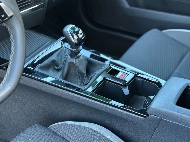 Opel Astra 1.2 Turbo Edition Turbo