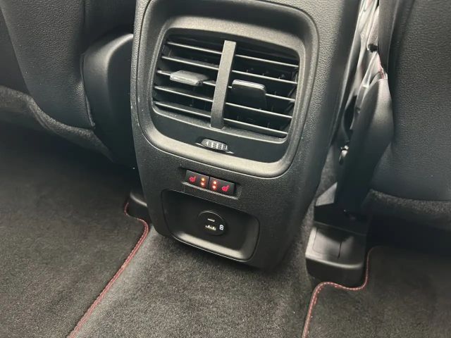 Ford Kuga Plug in Hybrid ST Line X