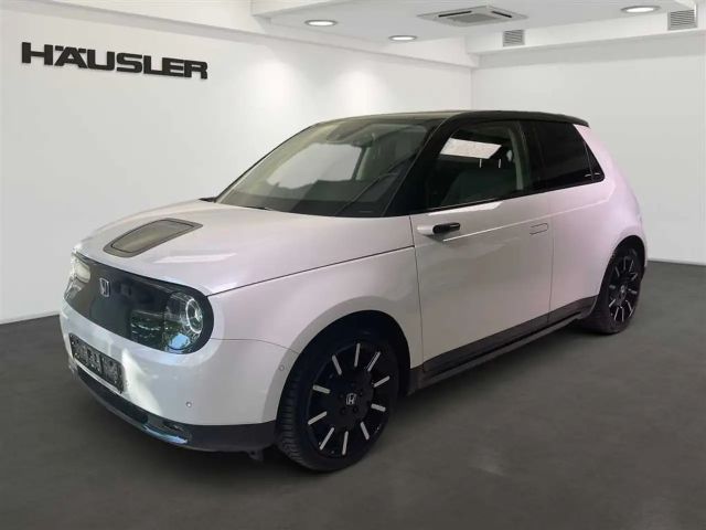 Honda e Advance