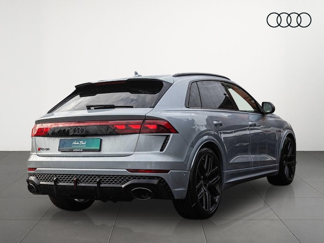 Audi RS Q8 Performance Quattro