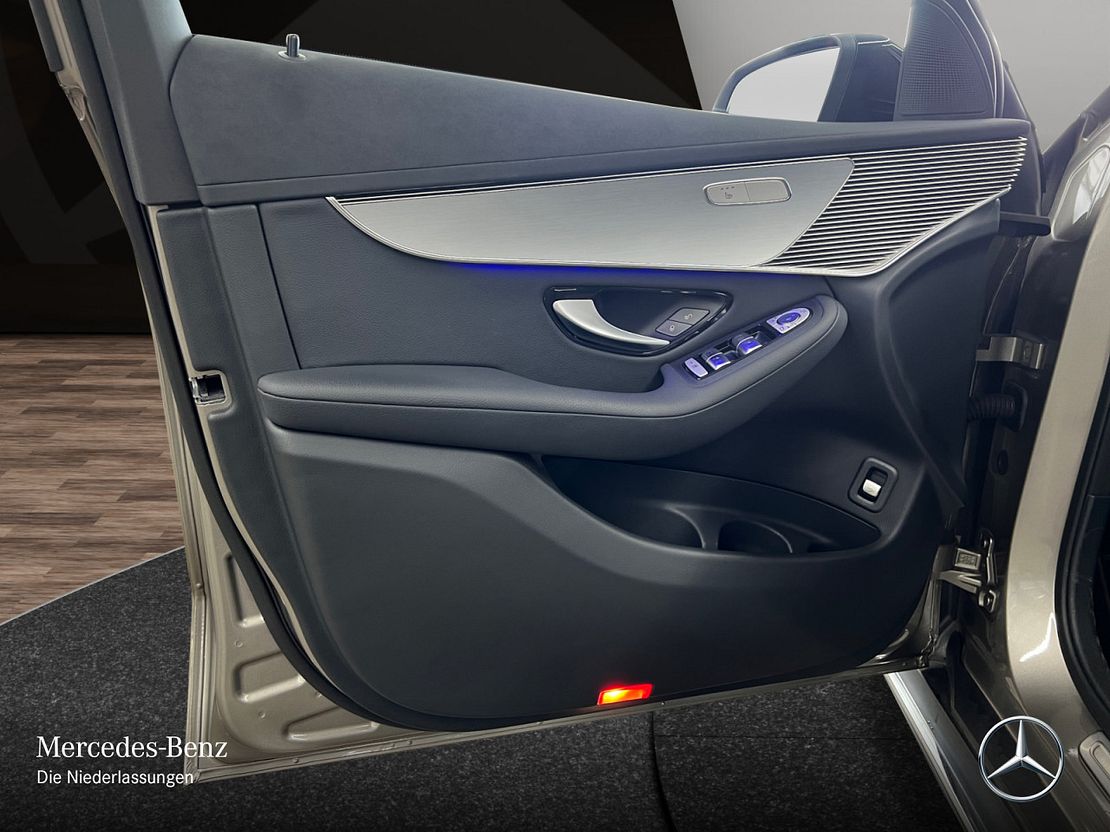 Mercedes-Benz EQC 400 4MATIC