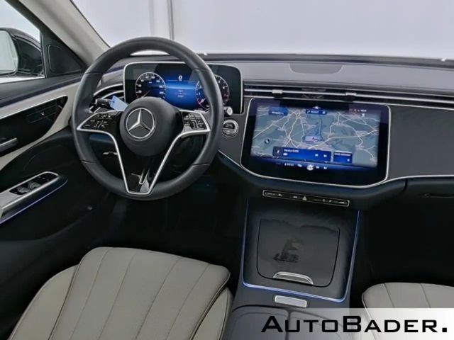 Mercedes-Benz E 200 AVANTGARDE Estate
