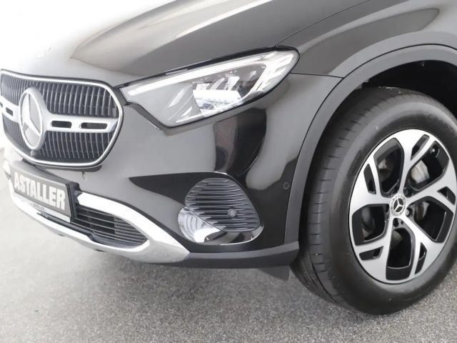 Mercedes-Benz GLC 300 4MATIC GLC 300 e