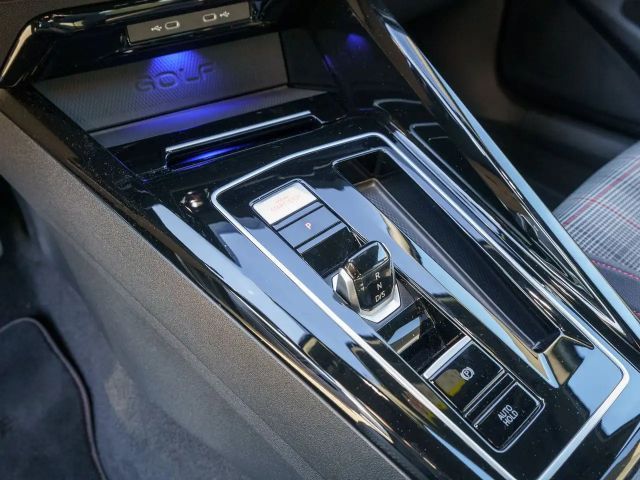 Volkswagen Golf 2.0 TSI DSG GTI