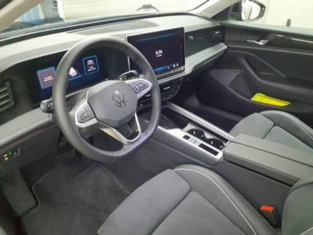 Volkswagen Passat 2.0 TDI Business DSG Variant