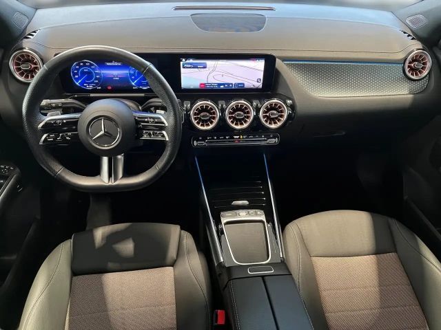 Mercedes-Benz EQA 350 4MATIC Electric Art