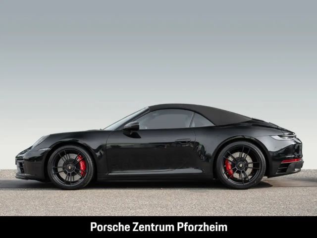 Porsche 992 4 Cabrio Carrera GTS