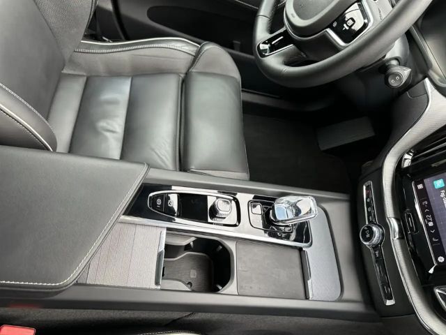 Volvo XC60 Plus Recharge T6