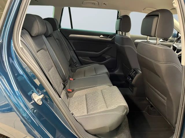 Volkswagen Passat 2.0 TDI DSG R-Line Variant