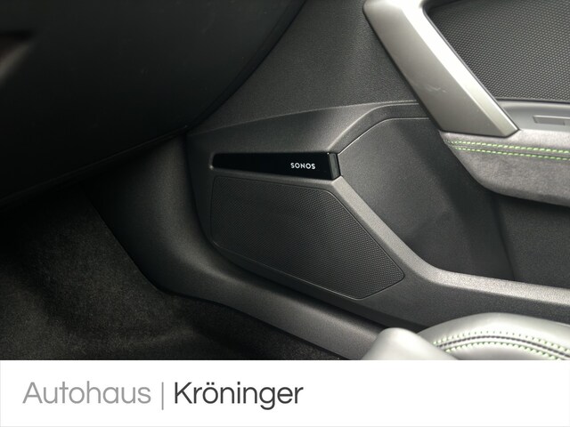 Audi RS3 Quattro S-Tronic Sedan