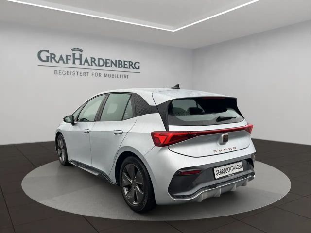 Cupra Born Schalensitze - HuD - Wärmepumpe - Tech M