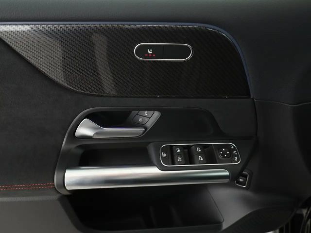 Mercedes-Benz B 220 AMG Line B 220 d