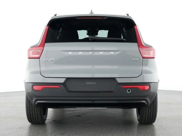Volvo XC40 Dark Plus