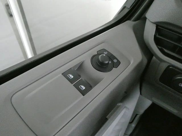 Volkswagen Transporter Lang T7