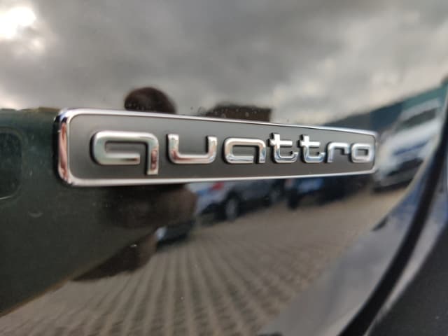 Audi A6 Quattro S-Tronic Sedan