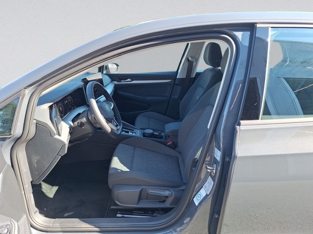 Volkswagen Golf 1.5 eTSI DSG Golf VIII