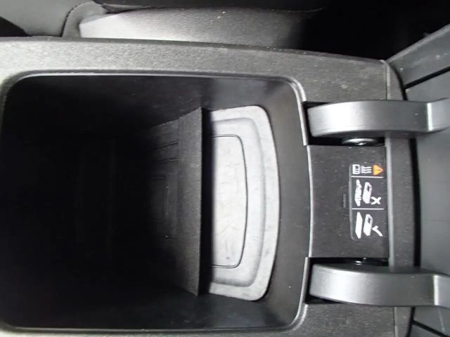 Opel Grandland X Design Line, AHV