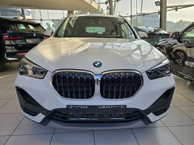 BMW X1 25e Hybrid Allrad A. Komfortzugang/Navigation/LED