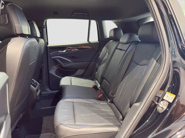 Volkswagen Tiguan 4Motion DSG R-Line