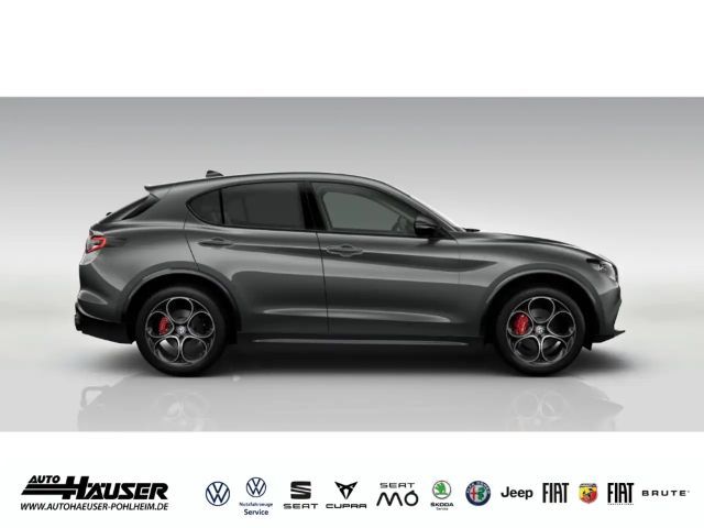 Alfa Romeo Stelvio AT8 Q4 Turbo Veloce