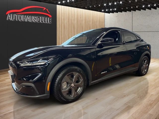 Ford Mustang Mach-E Mustang Mach-E 76 kWh Tech Pak 1