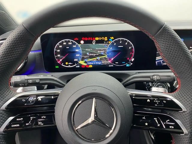 Mercedes-Benz A 180 AMG Line