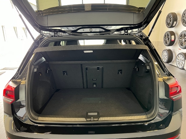 Volkswagen Golf 2.0 TDI DSG Golf VIII Plus Style