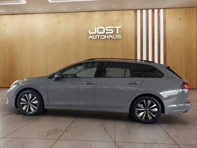 Volkswagen Golf 1.5 eTSI DSG Variant