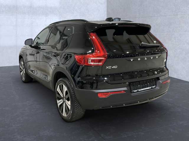 Volvo XC40 XC40 Navi LED Klima Standhzg Einparkhilfe el. Fenster