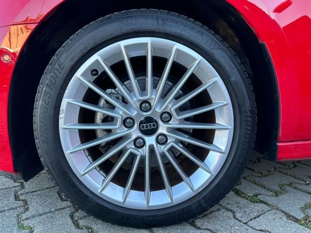 Audi A3 30 TFSI Sedan