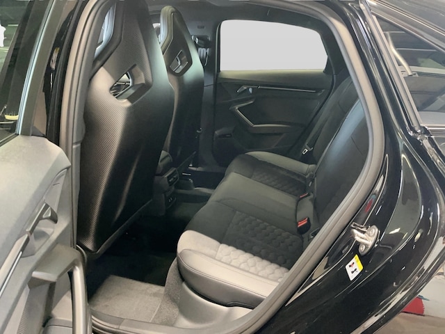 Audi RS3 Quattro S-Tronic Sedan