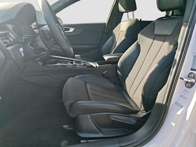Audi A4 40 TDI S-Tronic Sedan
