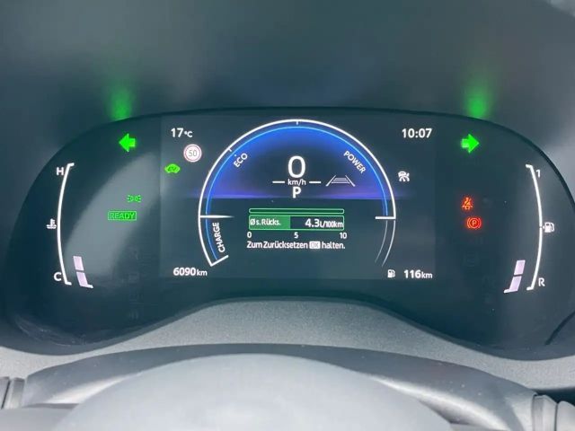 Toyota Yaris Cross Team D