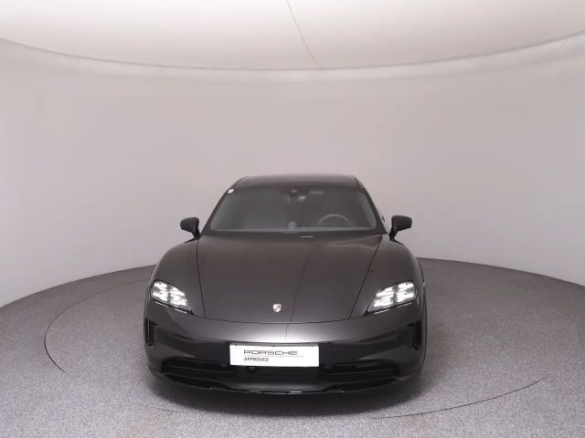 Porsche Taycan 4S Cross Turismo