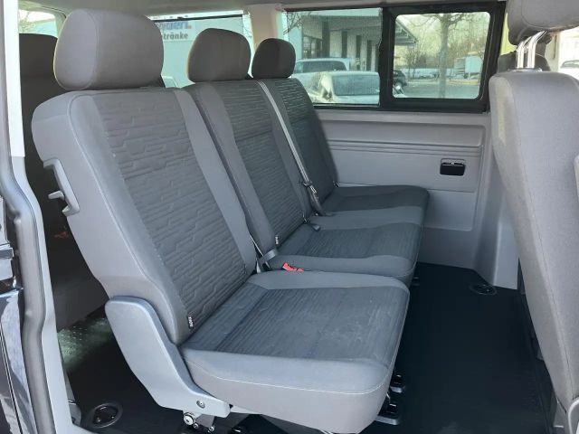 Volkswagen Caravelle 2.0 TDI Comfortline DSG T6