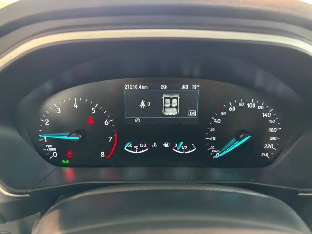 Ford Focus Cool & Connect Limited