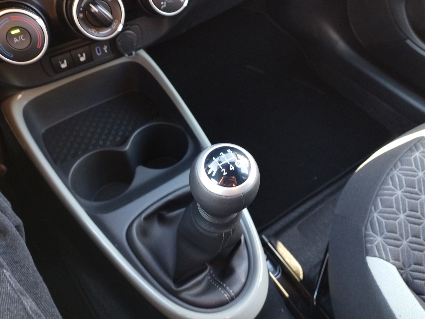 Toyota Aygo X 5-deurs Basis