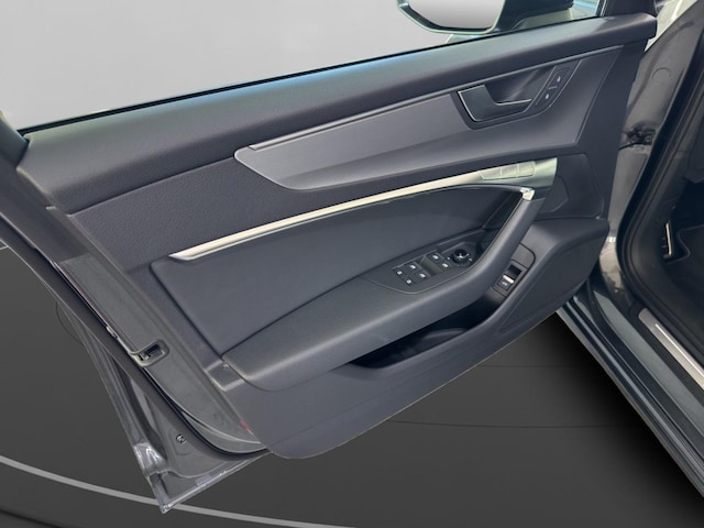 Audi S6 Avant Quattro